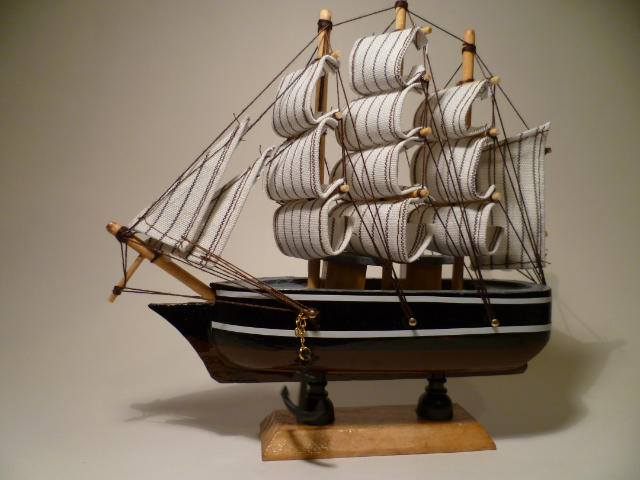 Sailing Boat Wooden Ship Models 17cm  